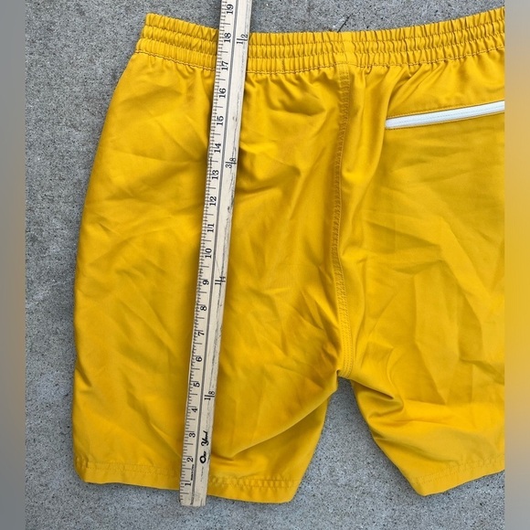 Men's Outerknown Shorts Yellow Swim Trunks NO SIZE Pockets Surf Beach Outdoor - Picture 12 of 15